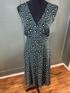 torrid Green Leopard Print Surplice hi low Maxi Dress